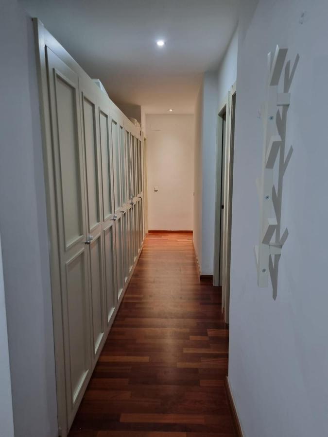 San Bernardo Family Apartment Sevilha Exterior foto