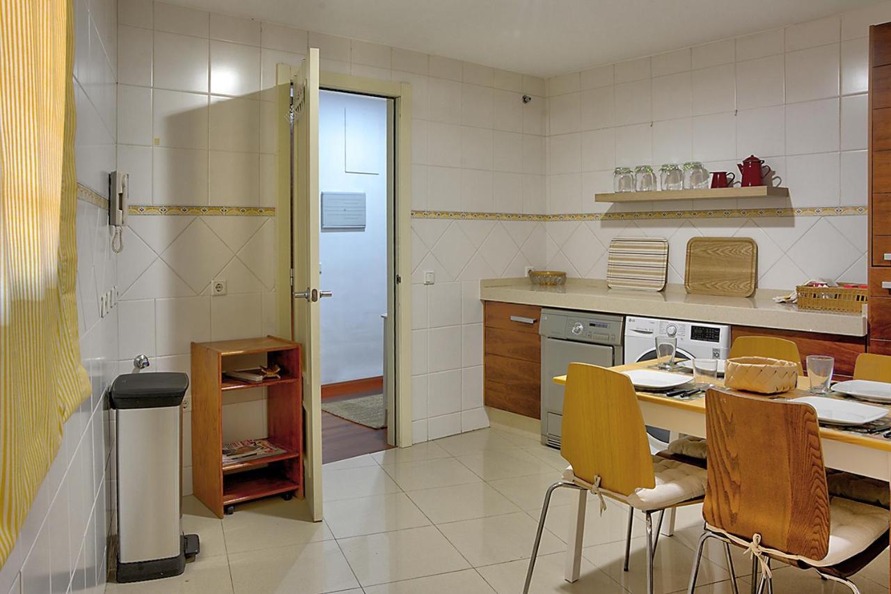 San Bernardo Family Apartment Sevilha Exterior foto