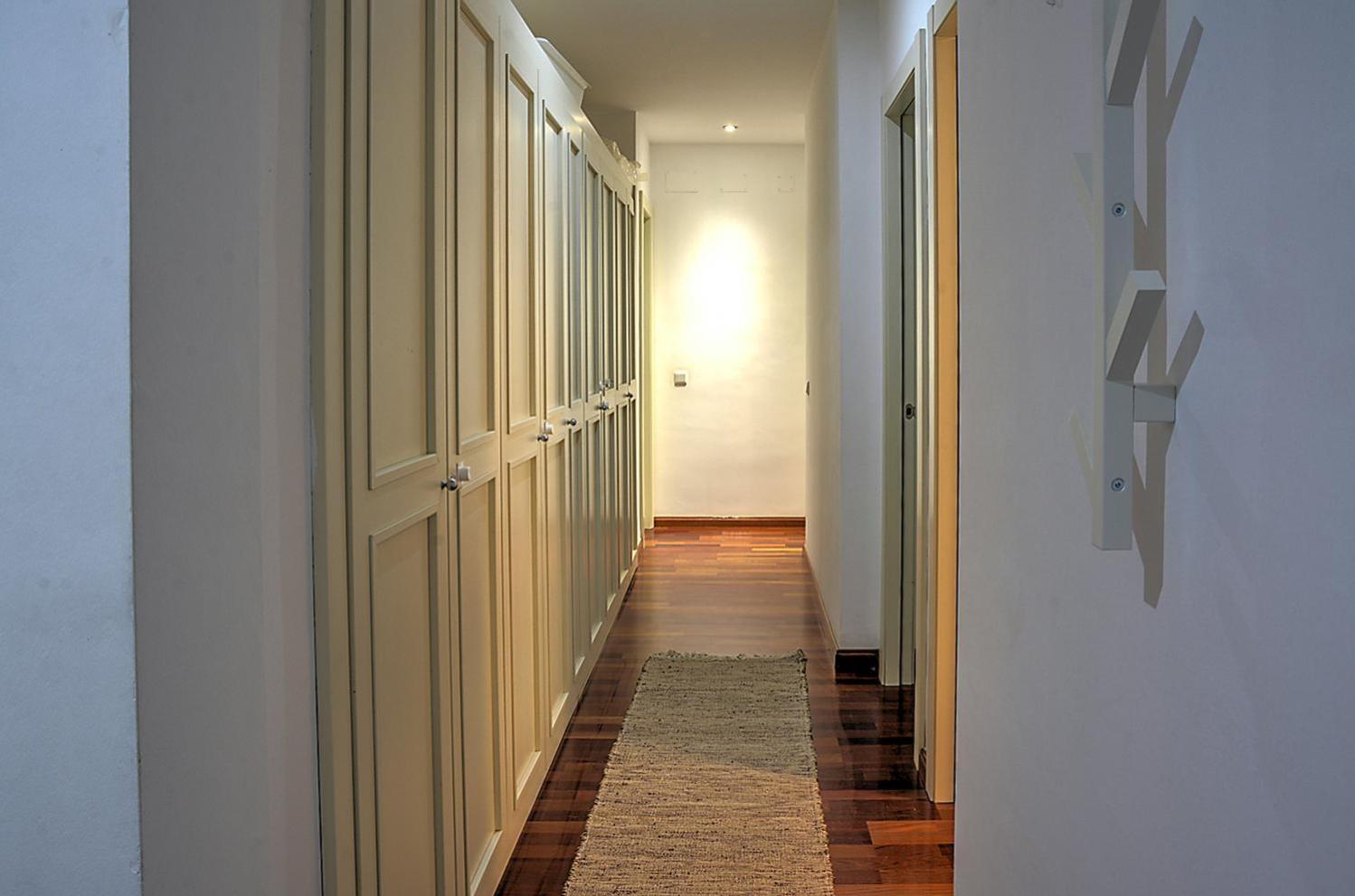 San Bernardo Family Apartment Sevilha Exterior foto